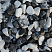 Kamenclub.ru: Мраморная крошка (щебень галтованный микс:: белый-черный) фр.20-40 мм  купить в Королеве мрамор белый, черный мраморный галтованный щебень 15500 руб/т   фото КАМЕНЬ КЛУБ