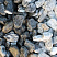 Kamenclub.ru: Щебень галтованный черный (мрамор) фр. 50-100 мм.  купить в Королеве мрамор черный с белыми прожилками щебень ландшафтный мраморный 15000 руб/т   фото КАМЕНЬ КЛУБ