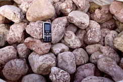 Kamenclub.ru: Розовый валунчик фр.100-300 мм.  купить в Королеве крупный природный камень розовый, серый молочный красный речной галечник природный 7850 руб/т   фото КАМЕНЬ КЛУБ