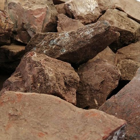 фото Яшма красная  (фр. 70-100 мм)  купить в Королеве в интернет-портале КАМЕНЬ КЛУБ