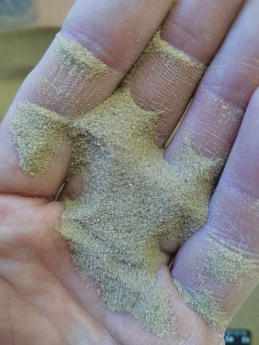 Кварцевый песок для площадок фр. 0,1-0,5 мм.  купить в Королеве фото Камень Клуб