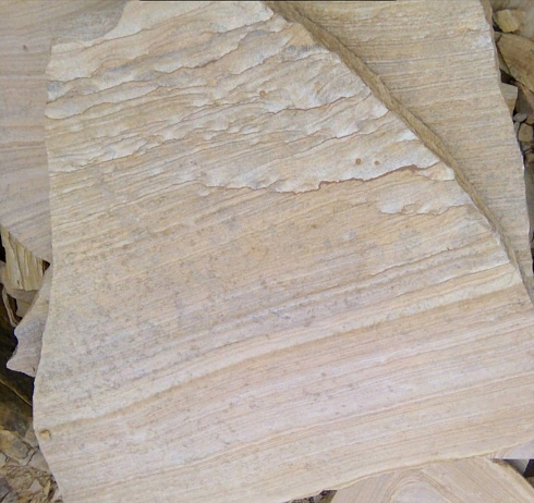 Kamenclub.ru: Песчаник пластушка желтый с рисунком (4-6 см)  купить в Королеве плитняк пластушка желтый с рисунком песчаник 9 000 руб/м3   фото КАМЕНЬ КЛУБ