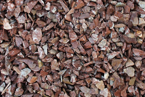 Kamenclub.ru: Мраморная крошка (щебень крошка розовый) фр. 10-20 мм.  купить в Королеве мрамор розовый, красный каменная декоративная крошка ландшафтная 11000 руб/т   фото КАМЕНЬ КЛУБ