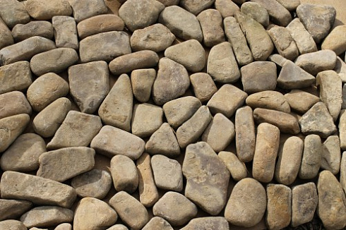 Kamenclub.ru: Песчаник брусчатка  купить в Королеве    5 500 руб/т   фото КАМЕНЬ КЛУБ