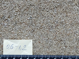 Кварцевый песок для площадок фр. 0,6-1,2 мм.  купить в Королеве фото Камень Клуб