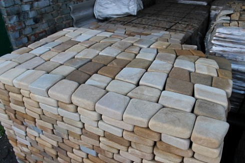 Kamenclub.ru: Песчаник брусчатка (Готика) art PSG-L-01  купить в Королеве    2300 руб/кв.м   фото КАМЕНЬ КЛУБ